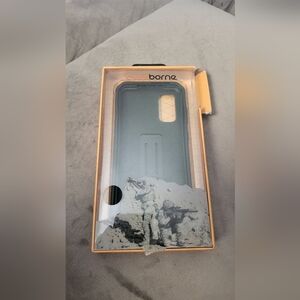 ArmadilloTek Vanguard Galaxy S20 black phone case